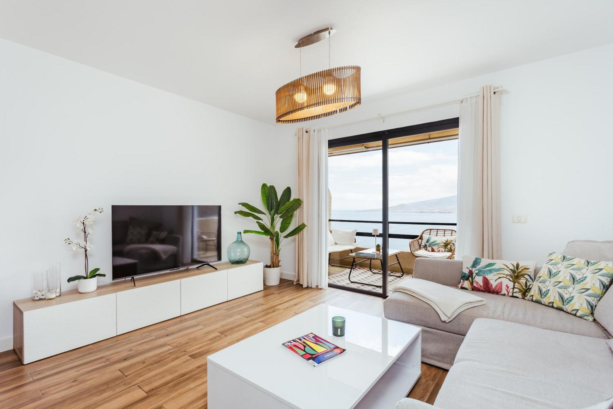 Home2book Beautiful View Of The Bay & Wifi *